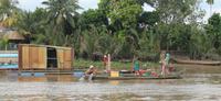 0416 Mekong - Einhorninse l- schwimmende Produktions-u. Wohnstätten.jpg &ndash; &copy; Peter Möbius (Eberhardt TRAVEL)