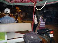 0603 Im Tuk-Tuk zurück in unser Hotel.jpg &ndash; &copy; Peter Möbius (Eberhardt TRAVEL)