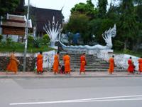 038. Almosengang, Luang Prabang, Laos &ndash; &copy; Maria Michel (Eberhardt TRAVEL)
