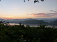 078. Berg Phou Si &ndash; &copy; Maria Michel (Eberhardt TRAVEL)