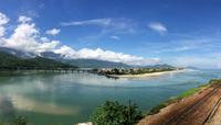 213 Lang Co-Strand &ndash; &copy; Ngoc Anh Nguyen (Eberhardt TRAVEL)