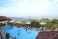 Ausblick vom Amaya Hills Hotel in Kandy