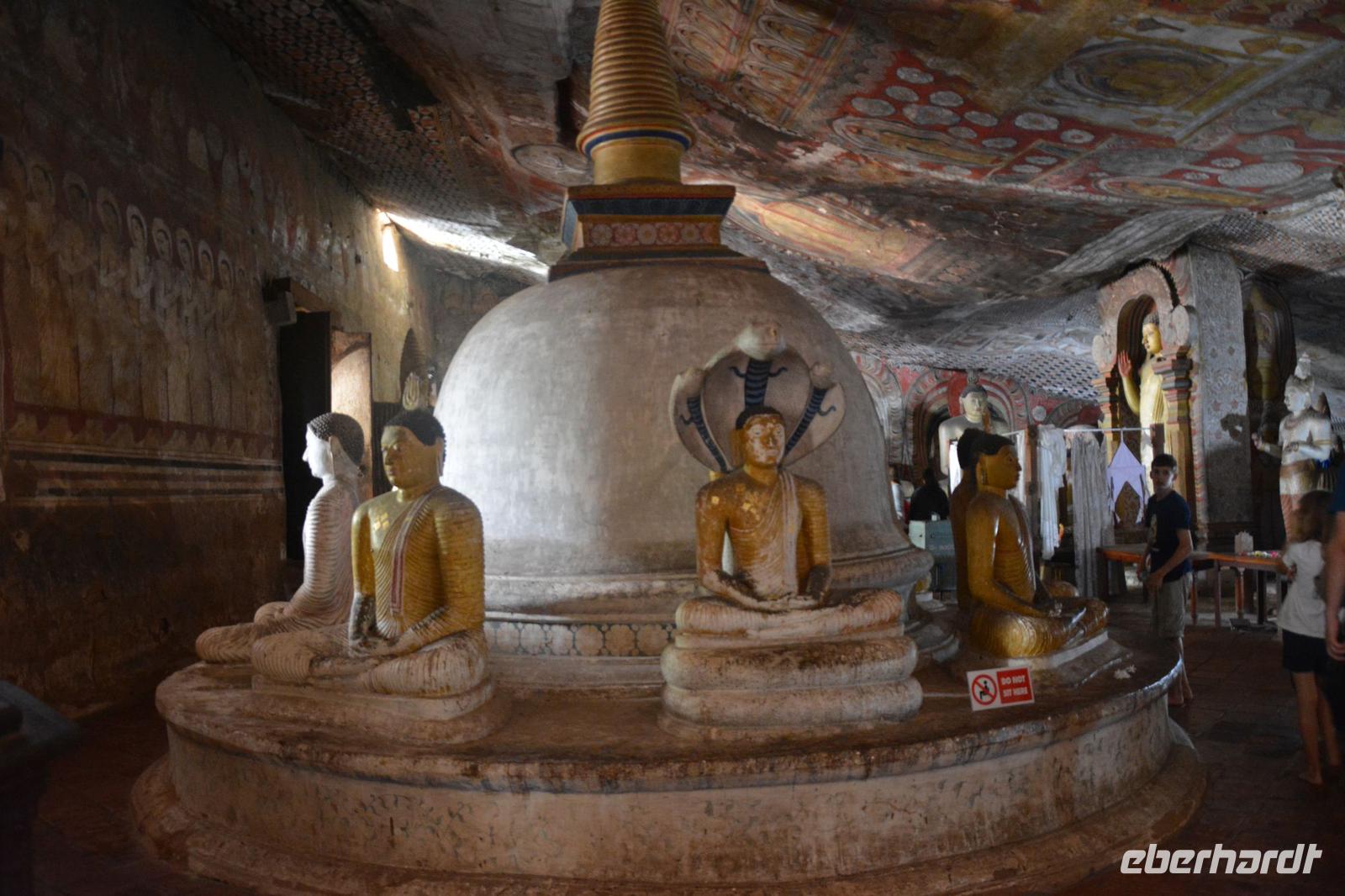 82 Höhlentempel Dambulla &ndash; &copy; Maria Schneider (Eberhardt TRAVEL)