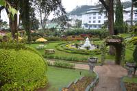 218 Garten vom Grand Hotel Nuwara Eliya &ndash; &copy; Maria Schneider (Eberhardt TRAVEL)