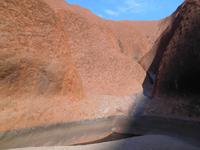 Outback - Spaziergänge am Uluru (Ayers Rock), Kapi Matitjulu &ndash; &copy; Katrin Deutschbein (Eberhardt TRAVEL)