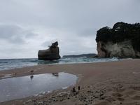0806_Cathedral Cove &ndash; &copy; Jörg Nesse (Eberhardt TRAVEL)