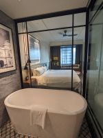 3. Hotelzimmer Park Royal City Hall Singapur &ndash; &copy; Teresa Rumpel (Eberhardt TRAVEL)