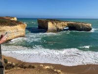 Australien - grenzenloses Fernweh: Grat Ocean Road: die eingestürzte London Bridge &ndash; &copy; Ekkehard Villing (Eberhardt TRAVEL)