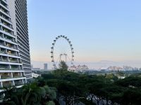 2. Reisetag – Ankunft in Singapur – Marina Bay Sands Hotel und Riesenrad Singapore Flyer &ndash; &copy; Andreas Wolfsteller (Eberhardt TRAVEL)