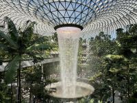 3. Reisetag – Wasserfall „The Jewel“ auf dem Changi Airport &ndash; &copy; Andreas Wolfsteller (Eberhardt TRAVEL)
