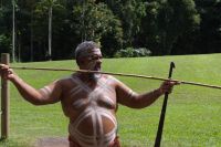 Demonstration Speerwurf Pamagirri Aboriginal Kulturpark (2).jpg &ndash; &copy; Annika Lembke (Eberhardt TRAVEL)