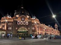 Flinders Street Station Bahnhof, Melbourne (1).jpeg &ndash; &copy; Annika Lembke (Eberhardt TRAVEL)
