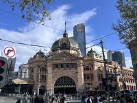 Stadtrundfahrt Melbourne: Flinder Street Station &ndash; &copy; Anne Fohlert (Eberhardt TRAVEL)
