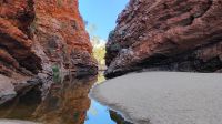 Simpsons Gap, West MacDonnell National Park  &ndash; &copy; Monika Cortese (Eberhardt TRAVEL)