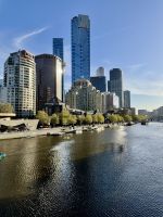 Hochhäuser am Fluss - Melbourne - Victoria - Australien &ndash; &copy; Manuel González Urrutia (Eberhardt TRAVEL)
