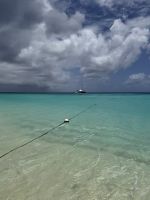 Strand mit Segelboot - Australien &ndash; &copy; Manuel González Urrutia (Eberhardt TRAVEL)