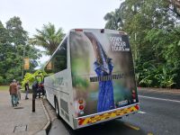 unser Bus, Cairns, Australien &ndash; &copy; Julian Bartsch (Eberhardt TRAVEL)