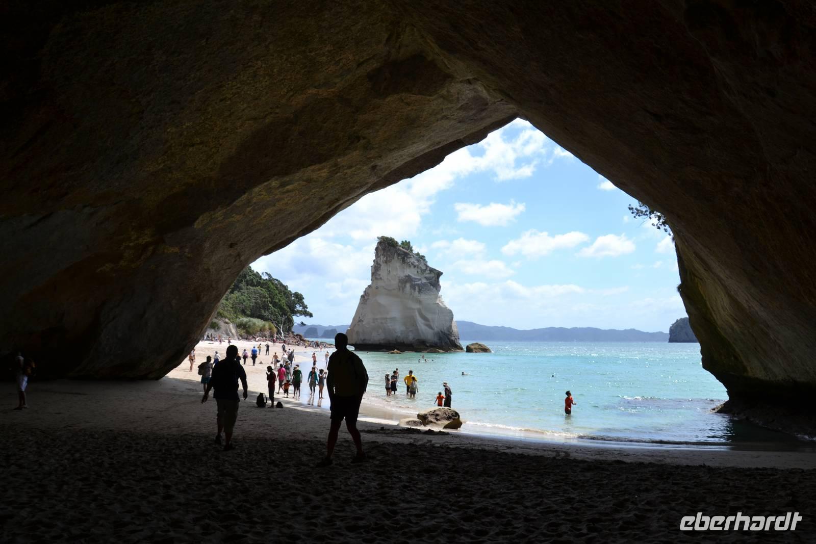 Wanderung Cathedral Cove &ndash; &copy; Manuela Kreuz (Eberhardt TRAVEL)