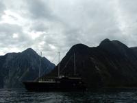 Fahrt im Milford Sound &ndash; &copy; Manuela Kreuz (Eberhardt TRAVEL)
