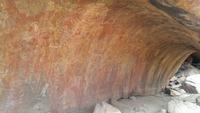 Uluru - Kata - Tjuta Nationalpark - Ayers Rock Felsenhöhle &ndash; &copy; Juliane Voigt (Eberhardt TRAVEL)