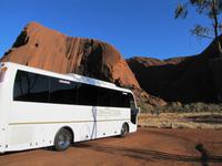 am Ayers Rock &ndash; &copy; Jacob Spangenberg (Eberhardt TRAVEL)