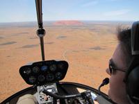 Helikopter Rundflug am Ayers Rock &ndash; &copy; Jacob Spangenberg (Eberhardt TRAVEL)