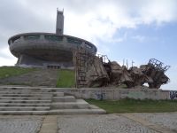 Der Zahn der Zeit nagt am Busludscha-Denkmal &ndash; &copy; Elke Knappe (Eberhardt TRAVEL)