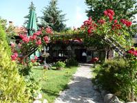 Altstadt von Bansko &ndash; &copy; Betina Marinow (Eberhardt TRAVEL)