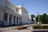 Regierungsgebäude in Vilnius &ndash; &copy; Kristin Weigel (Eberhardt TRAVEL)