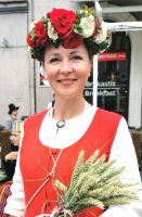 Lettin in Tracht &ndash; &copy; Simone Willner (Eberhardt TRAVEL)