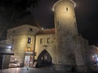 Tallinn am Abend &ndash; &copy; Heike Jack (Eberhardt TRAVEL)