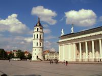 Kathedralenplatz in Vilnius &ndash; &copy; Christian Fischer (Eberhardt TRAVEL)