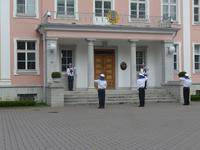 Baltikum, Estland, Kadriorg, Wachablösung &ndash; &copy; Ria Heilmann (Eberhardt TRAVEL)