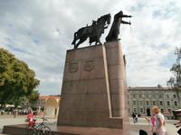 Vilnius-Gediminas Denkmal &ndash; &copy; Ingrid Langer (Eberhardt TRAVEL)