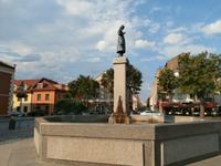 Klaipeda-Ännchen von Tharau Brunnen &ndash; &copy; Ingrid Langer (Eberhardt TRAVEL)