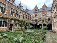 Innenhof &ndash; &copy; Gerold Achim Adamietz (Eberhardt TRAVEL)