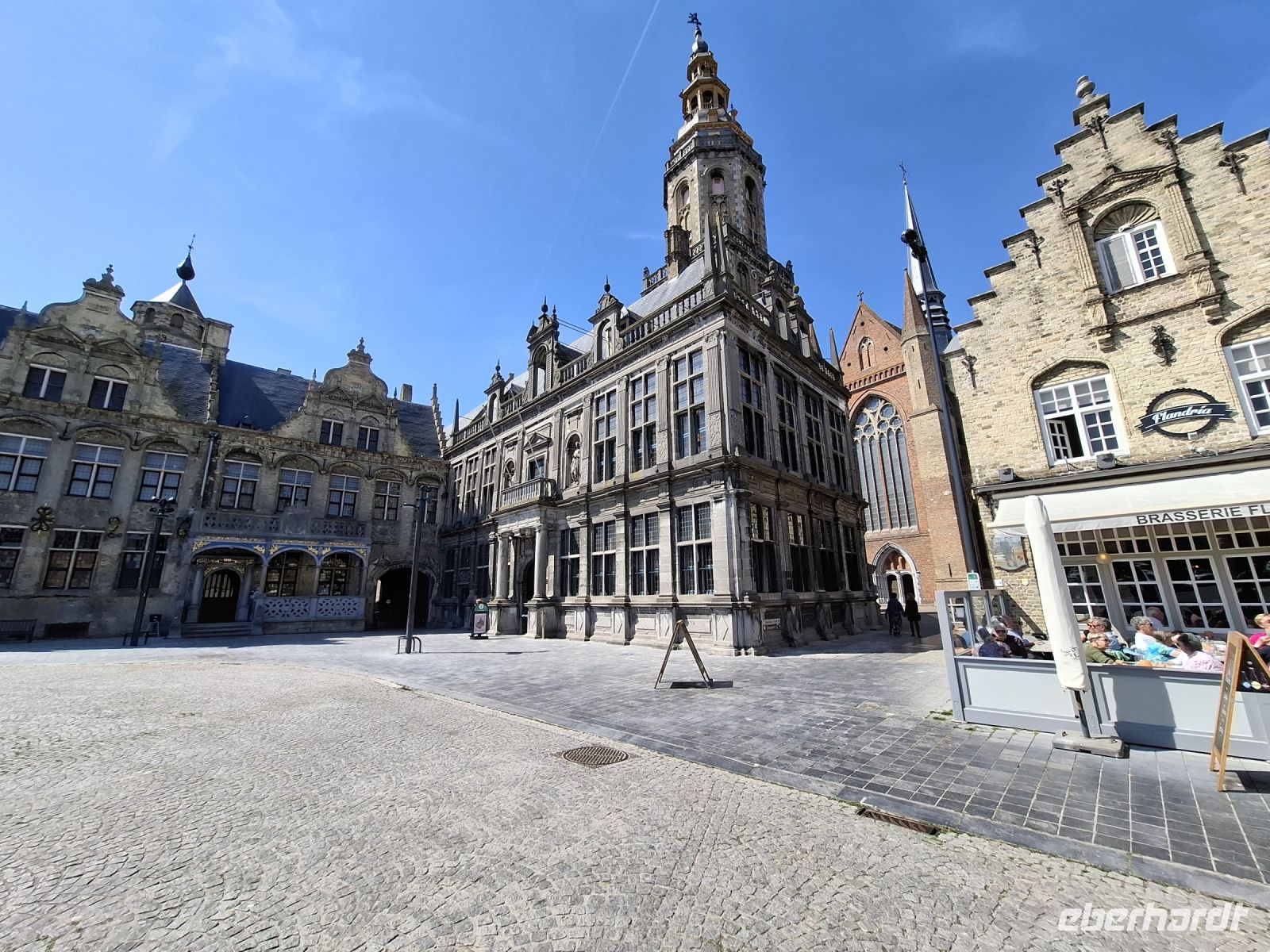 Veurne: Belfried, Rathaus Gericht &ndash; &copy; Dr. Michael Krause (Eberhardt TRAVEL)