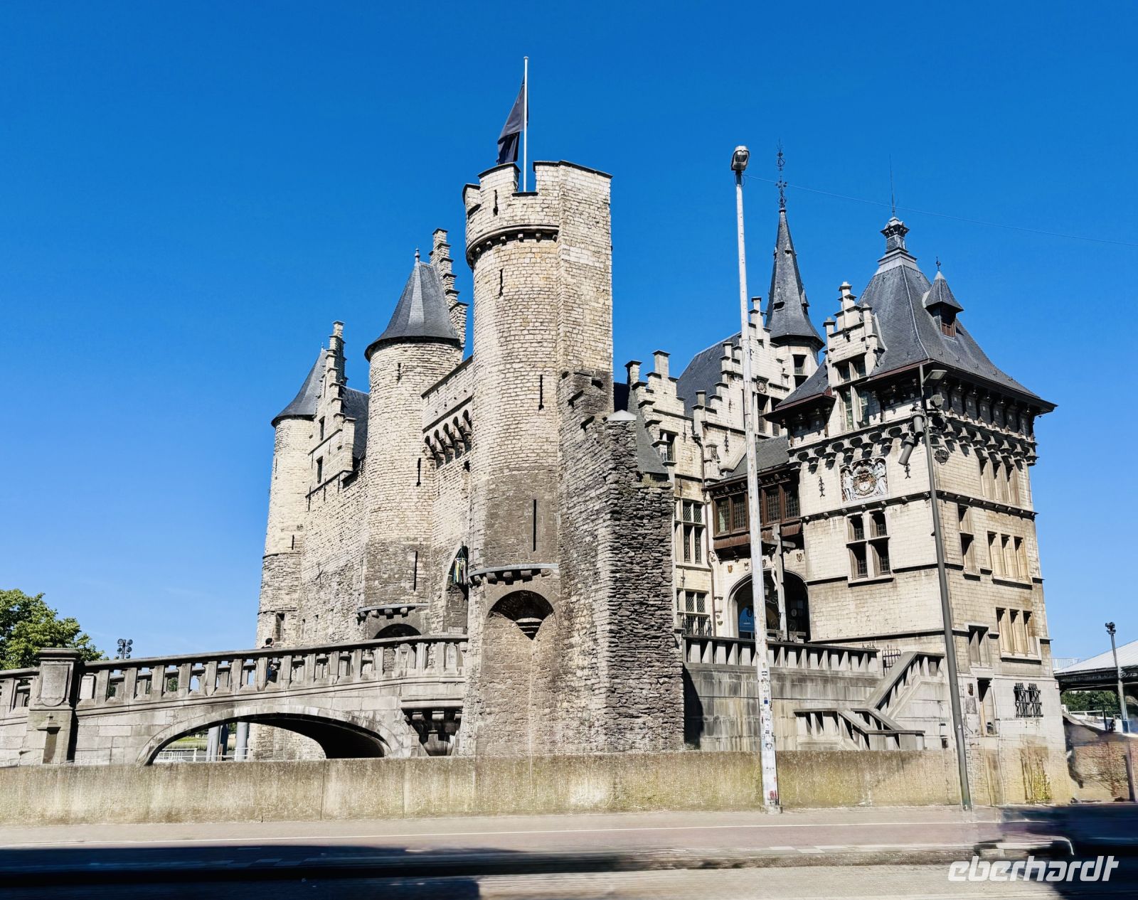 Tag 3 - Burg Steen, Antwerpen  &ndash; &copy; Christin Kuschka (Eberhardt TRAVEL)