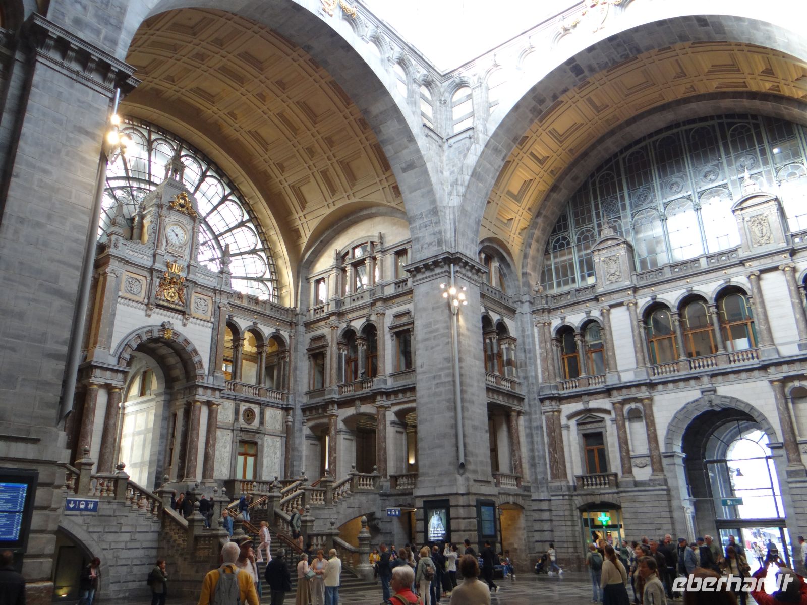 Antwerpen, der prächtige Bahnhof &ndash; &copy; Vivian Kreft (Eberhardt TRAVEL)