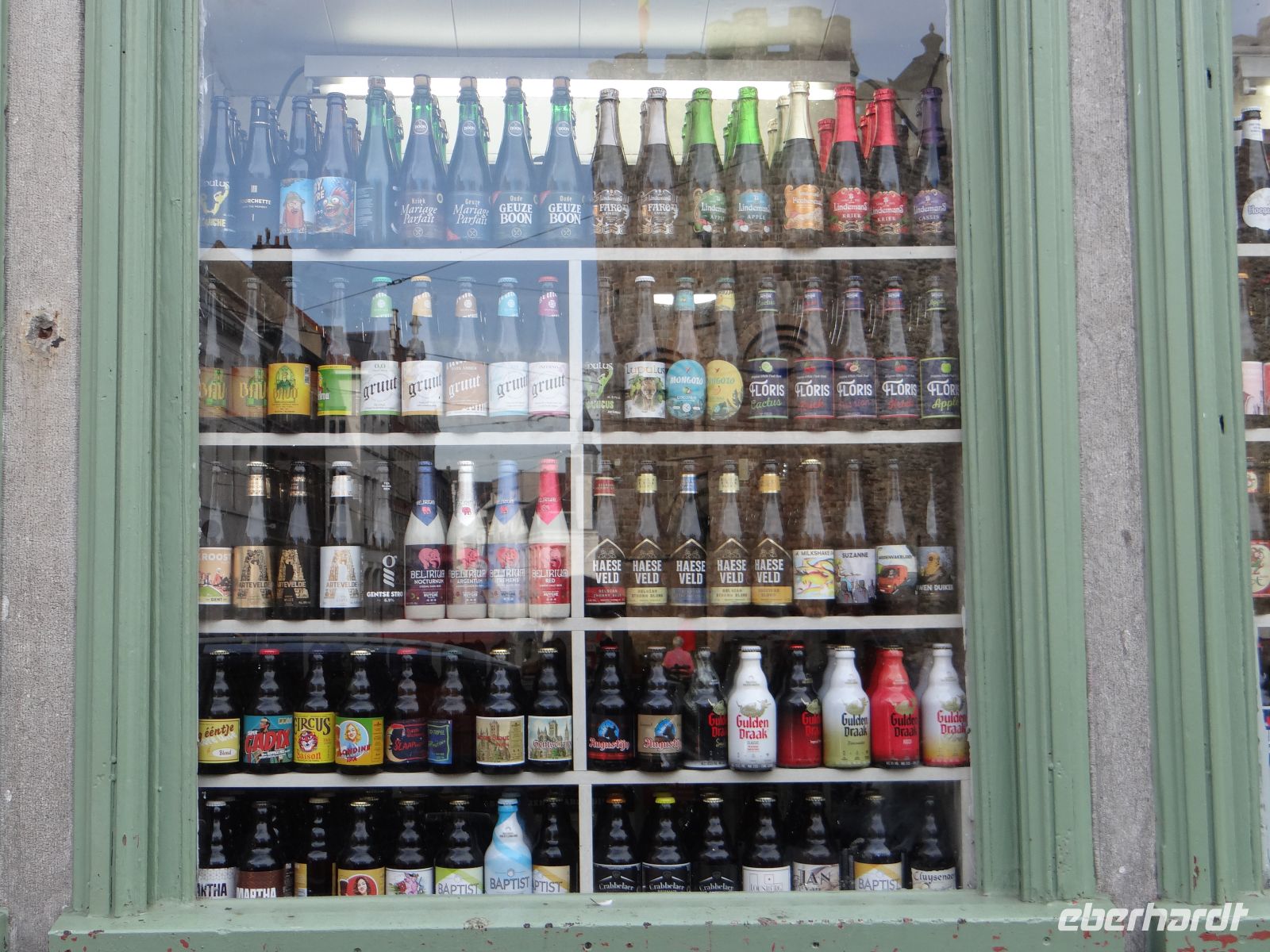 Gent, laut Baedeker gibt es in Belgien über 2.000 Biersorten - hier eine kleine Auswahl.  &ndash; &copy; Vivian Kreft (Eberhardt TRAVEL)