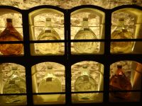 Namur, kein Wein lagert in den alten Gängen, sondern Parfume. &ndash; &copy; Vivian Kreft (Eberhardt TRAVEL)
