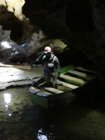 Die Grotten von Remouchamos, unser Bootsführer &ndash; &copy; Vivian Kreft (Eberhardt TRAVEL)