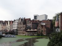 Gent, Blick über den alten Hafen zum neuen Designmuseum &ndash; &copy; Vivian Kreft (Eberhardt TRAVEL)