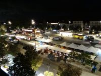 Brügge, der große Wochenmarkt direkt vor unserem Hotel
