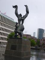 Rotterdam Kunstwerk &ndash; &copy; Grit Wendelberger (Eberhardt TRAVEL)