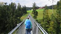 Die Hängebrücke von Grub