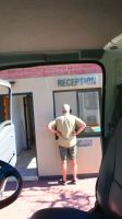 Namibia - Hartmut wartet mal wieder auf Wechselgeld