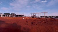 Auf der Fahrt von Brasilien nach Argentinien zu den Wasserfällen sehen wir viele Bauprojekte. Foto: Anette Rietz &ndash; &copy; Anette Rietz (Eberhardt TRAVEL)