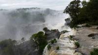 Iguazu - Wasserfälle - 16 Tage Rundreise Brasilien – Naturwunder in Südamerika &ndash; &copy; Benjamin Rodriguez Manzanares (Eberhardt TRAVEL)