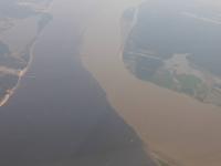 157-Zusammenfluss-Amazonas-Rio_Negro &ndash; &copy; Dirk Schlosser (Eberhardt TRAVEL)